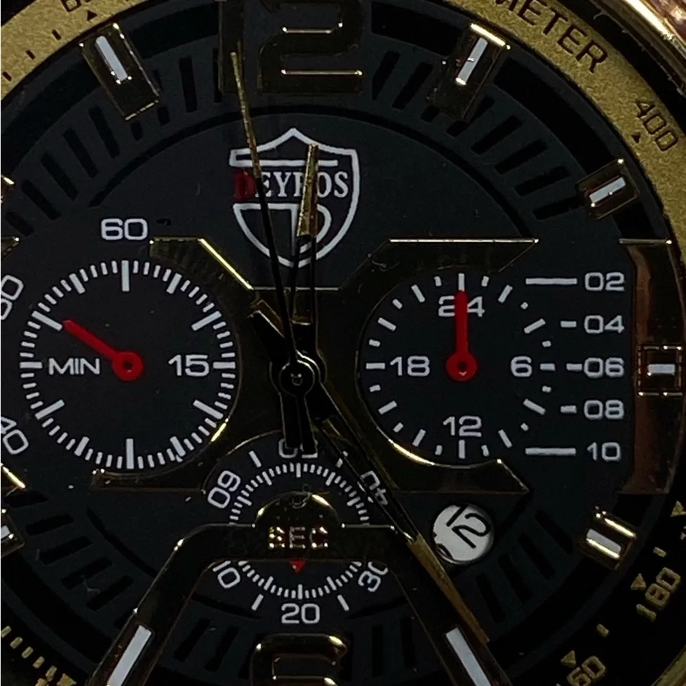 Luxury Gold style and Black color Chronograph Men's Watch